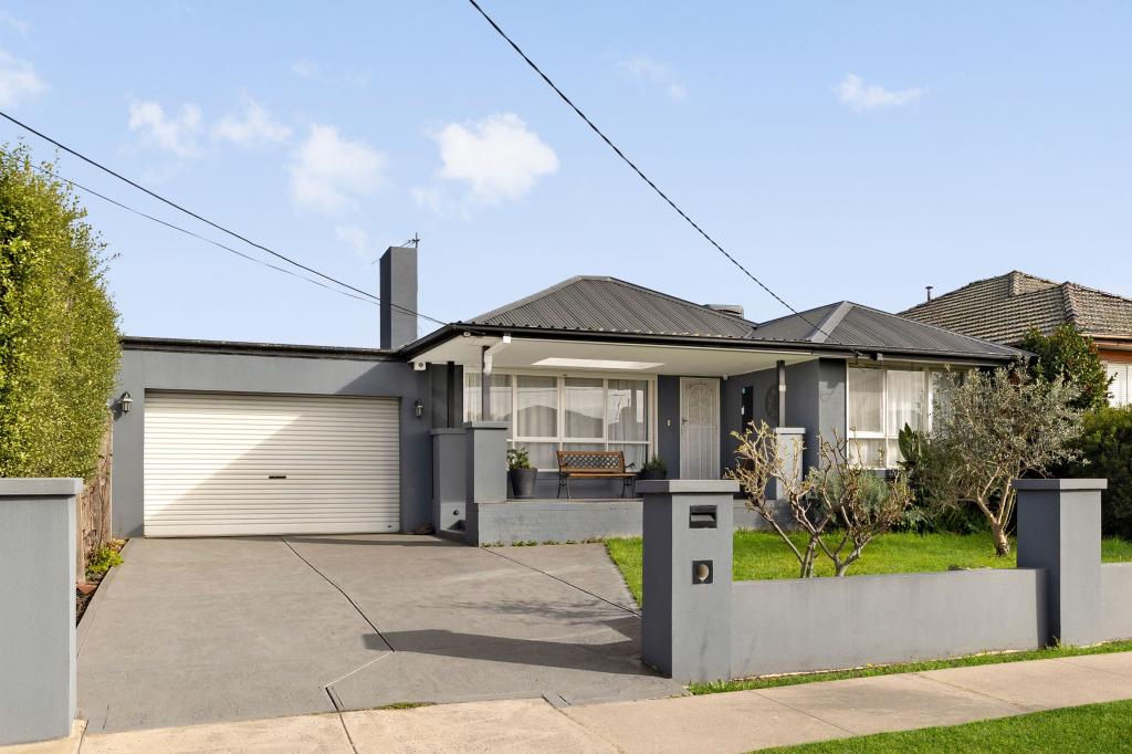 15 Eucra St, Hadfield, VIC 3046
