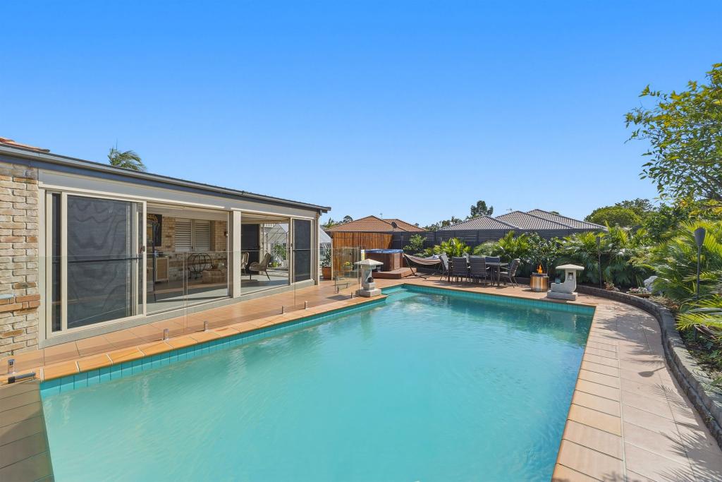 6 Leila Ct, Mudgeeraba, QLD 4213