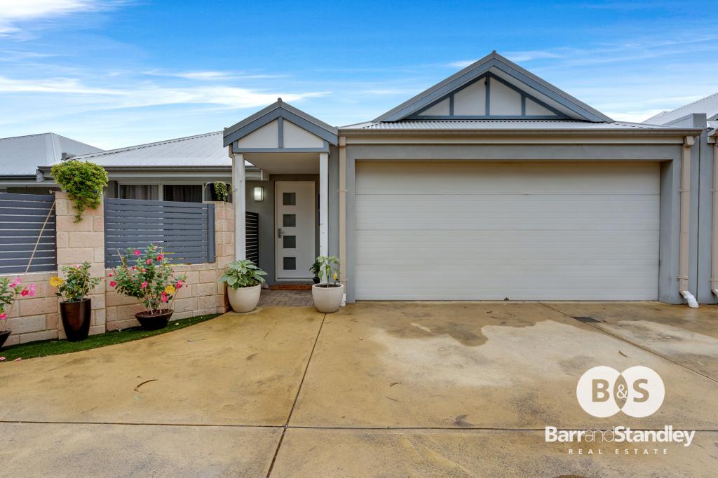 14b Ambrose Grn, Pelican Point, WA 6230
