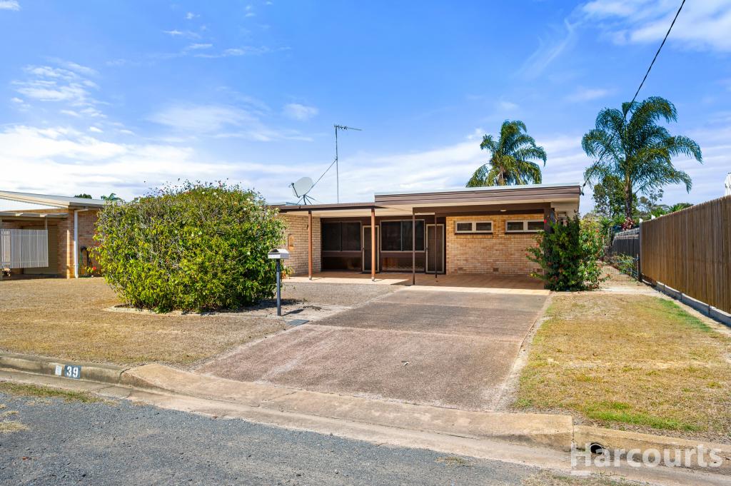 39 Montgomery St, Svensson Heights, QLD 4670