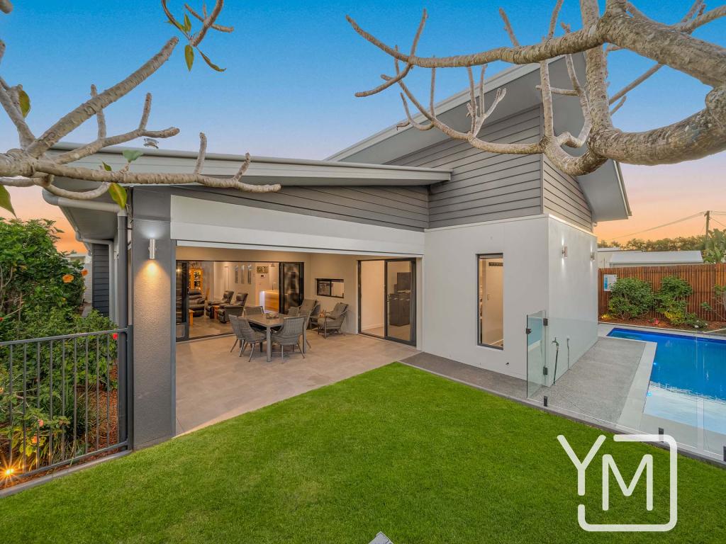 33 PETREL CRES, MOUNTAIN CREEK, QLD 4557