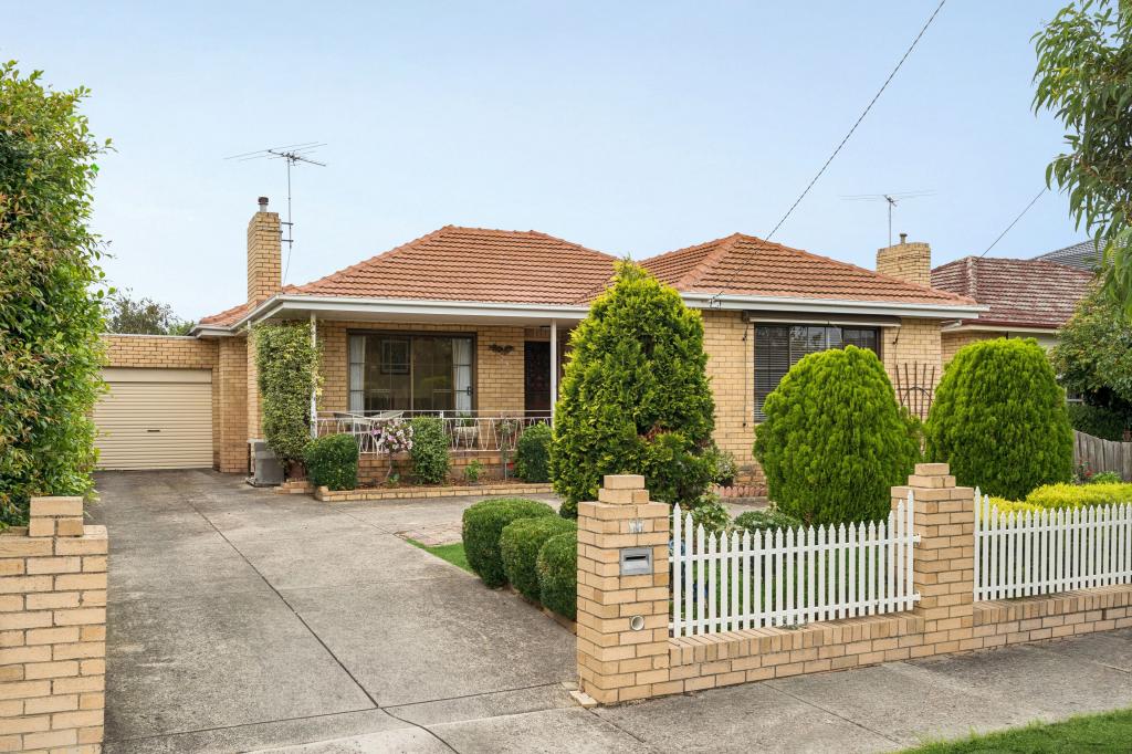 26 Locher Ave, Reservoir, VIC 3073