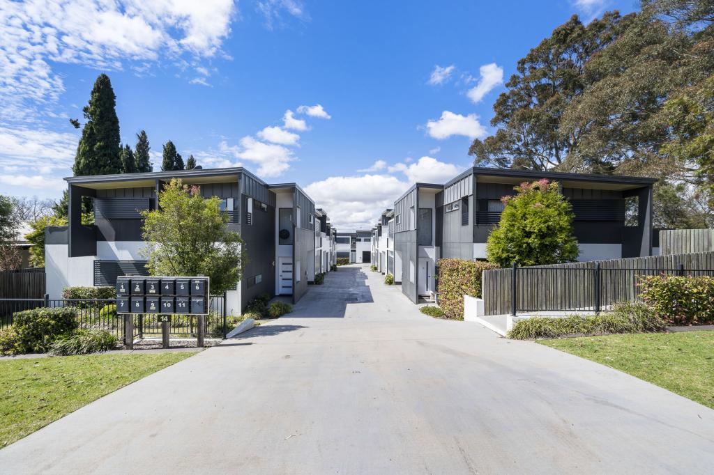 8/14-16 Empress St, Centenary Heights, QLD 4350