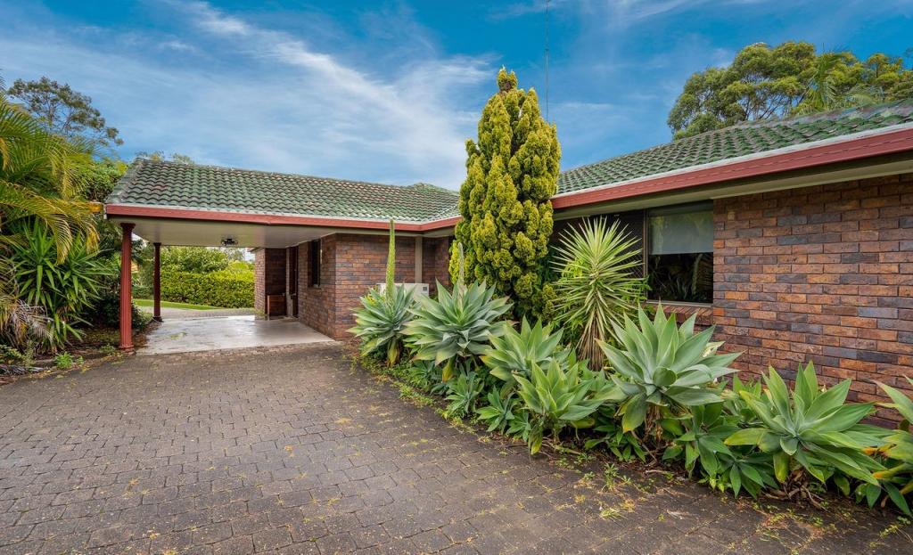 38 Hillview Pde, Ashmore, QLD 4214