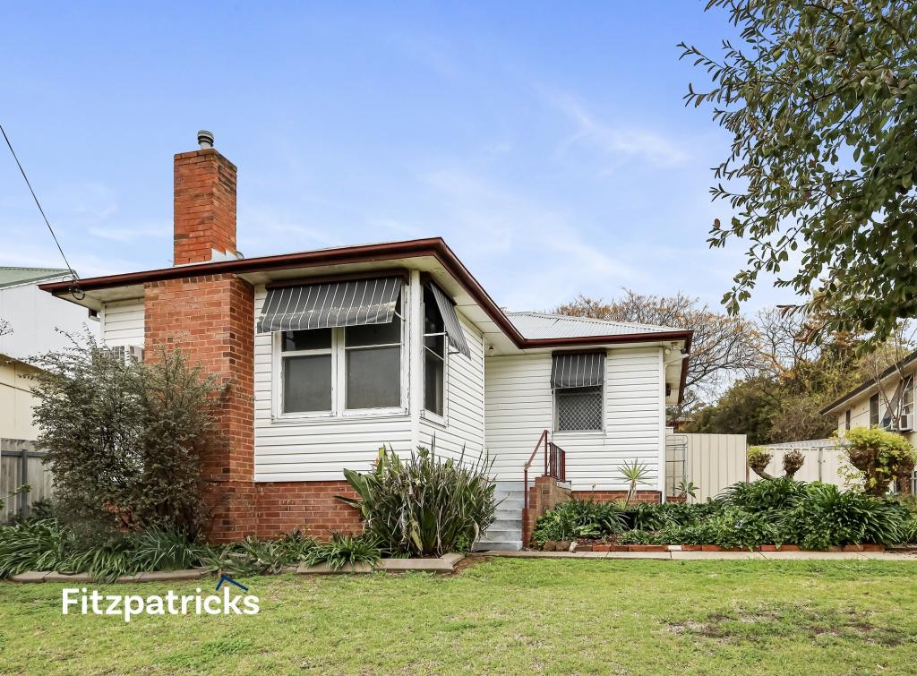 37 Phillip Ave, Mount Austin, NSW 2650