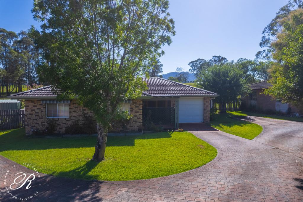 2/2 Carter Cres, Gloucester, NSW 2422