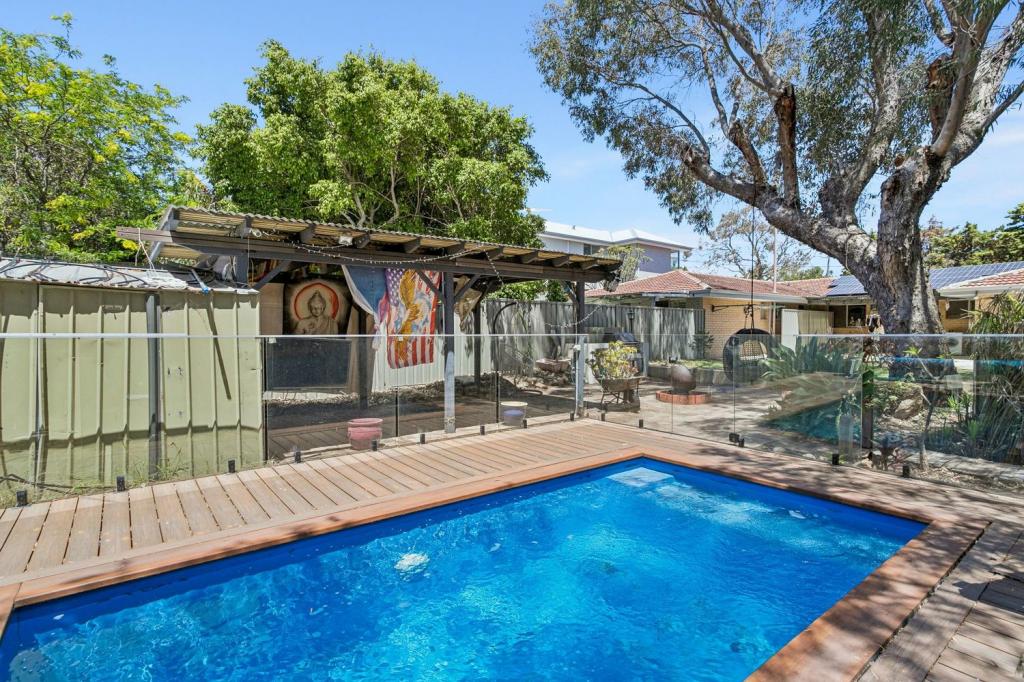 22 Brendon Way, Karrinyup, WA 6018