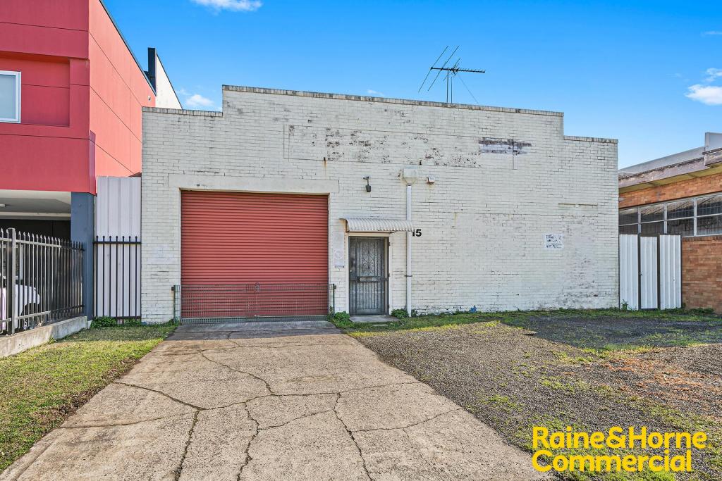 15 SEDDON ST, BANKSTOWN, NSW 2200