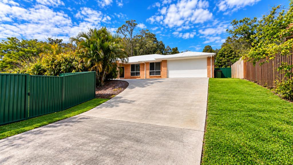 14b Shepparton Rd, Helensvale, QLD 4212