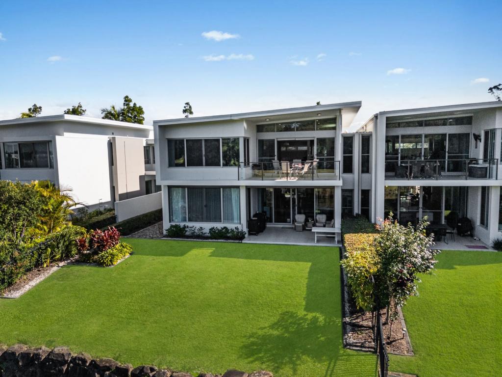 7506 Springfield Dr, Hope Island, QLD 4212