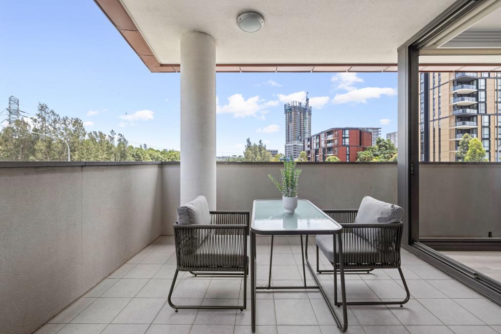 303/51 Hill Rd, Wentworth Point, NSW 2127