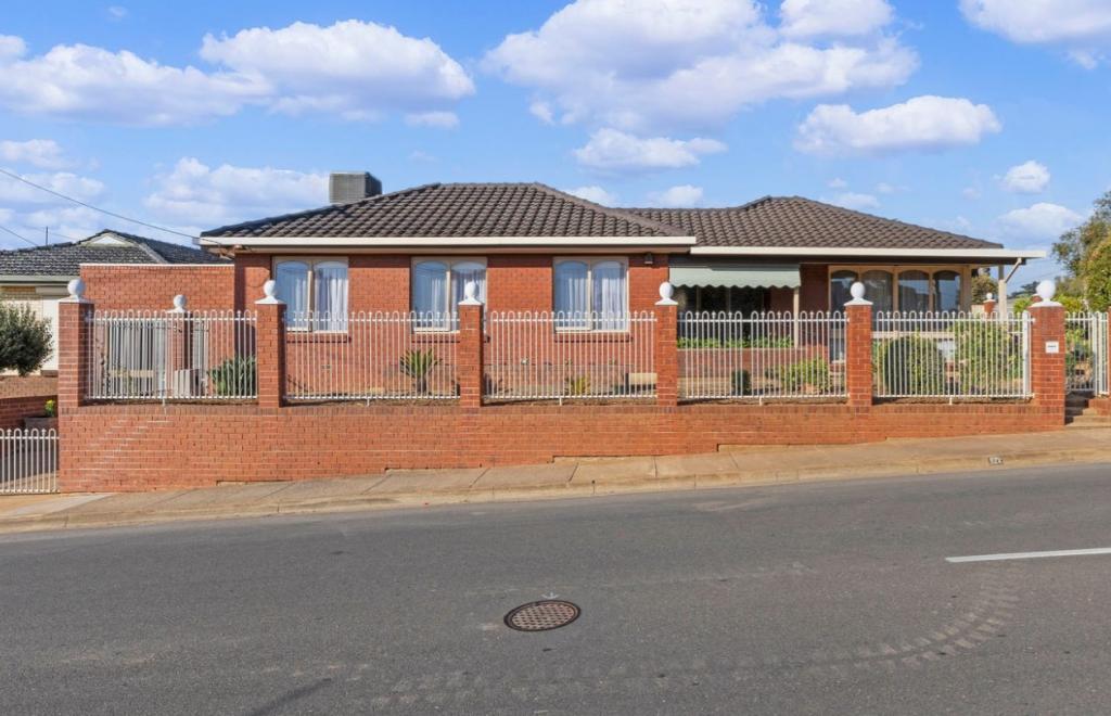 122 Pratt Ave, Pooraka, SA 5095