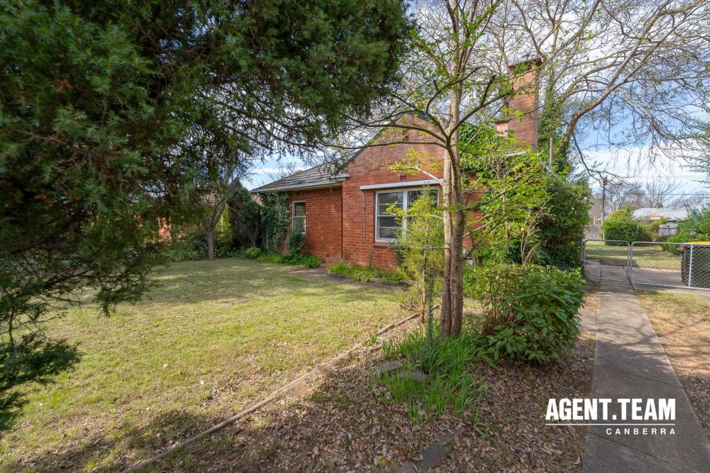 43 Mckinlay St, Narrabundah, ACT 2604