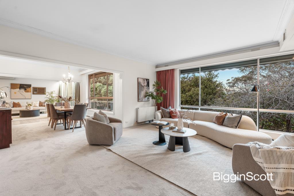 807 Waverley Rd, Glen Waverley, VIC 3150