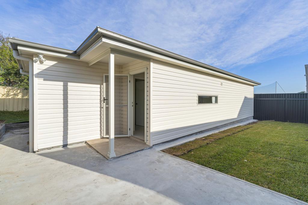 1/10 Dunlop St, Roselands, NSW 2196