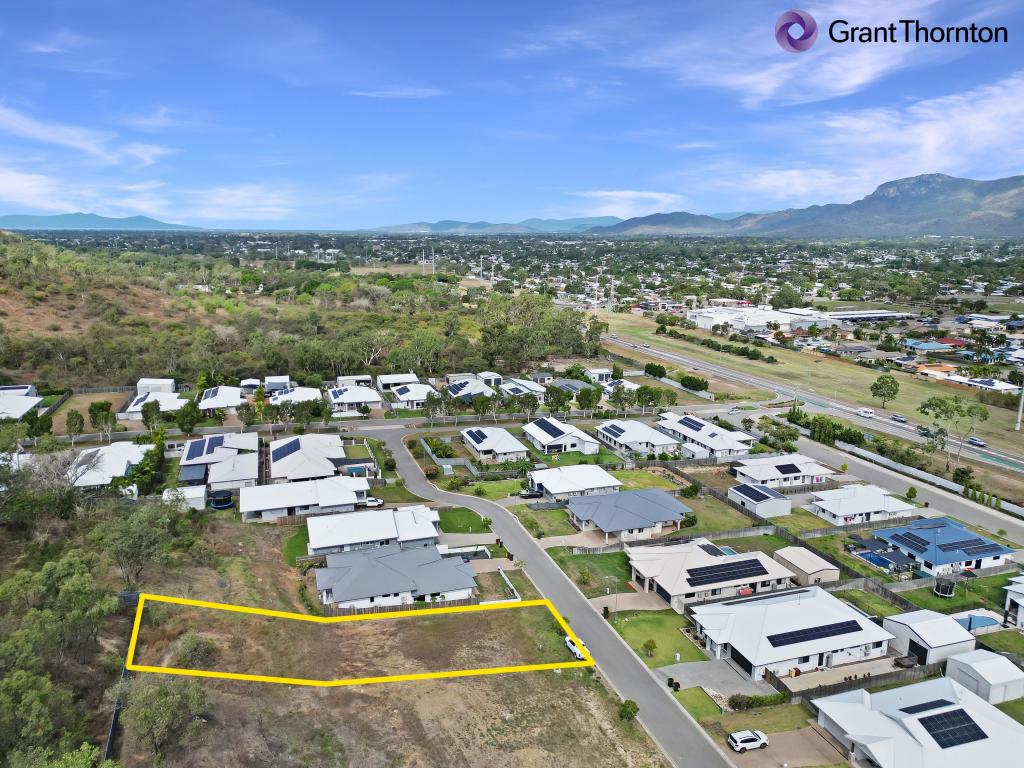 12 Capital Tce, Mount Louisa, QLD 4814