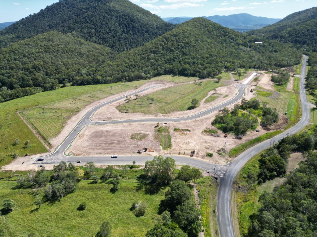 Marlow Rifle Range Road Hidden Valley, Preston, QLD 4800