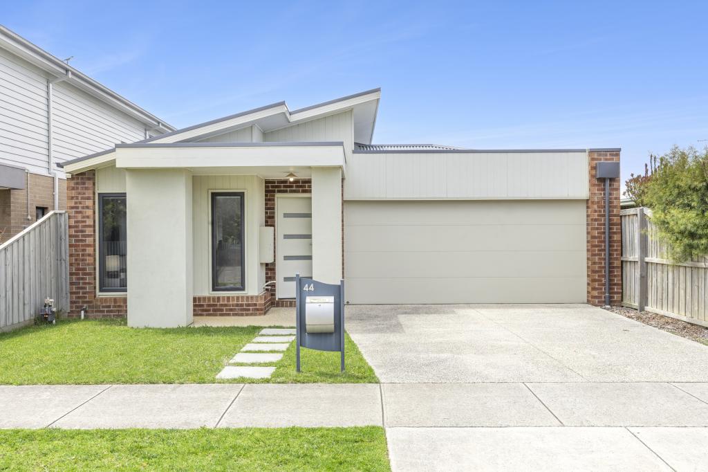 44 HEATHWOOD WAY, OCEAN GROVE, VIC 3226