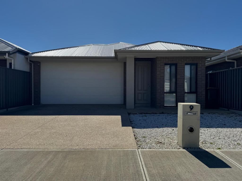 9 Lucas St, Woodville South, SA 5011