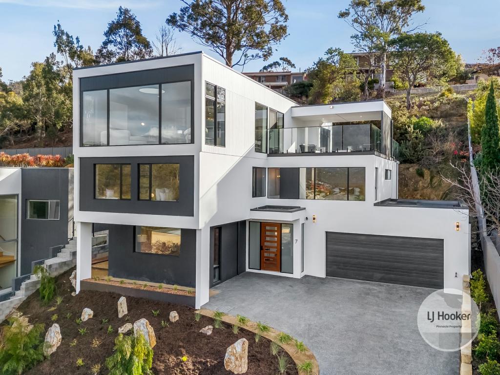 7 Tennyson Ct, West Hobart, TAS 7000