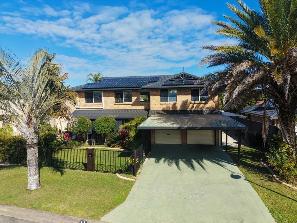 11 Mackerel St, Sandstone Point, QLD 4511