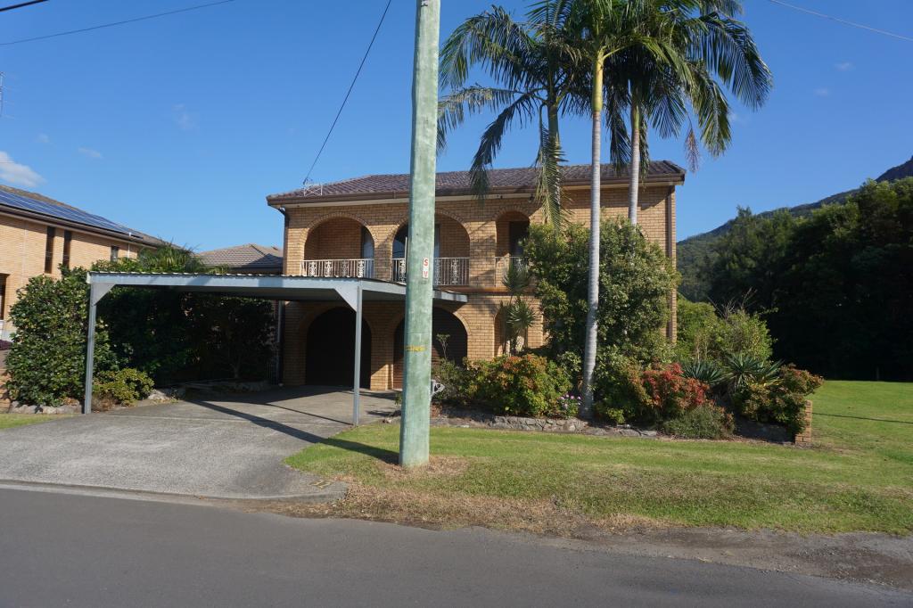 32 Meadow St, Corrimal, NSW 2518