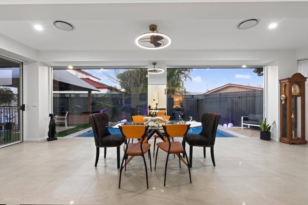 6 Manacor Pl, Coombabah, QLD 4216