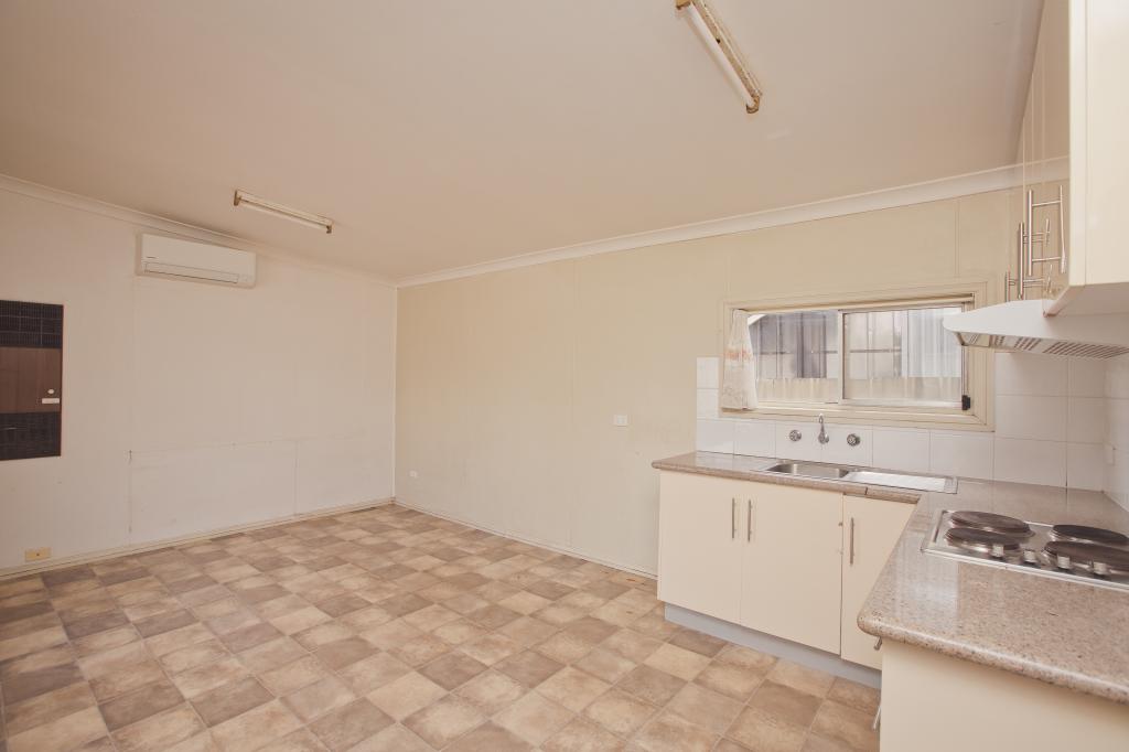 21a Messner St, Griffith, NSW 2680