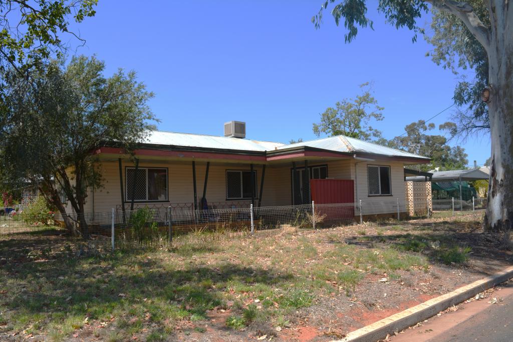 170 Edward St, Charleville, QLD 4470