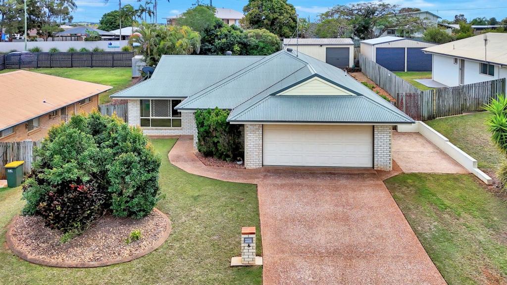 6 Waratah Dr, Avoca, QLD 4670