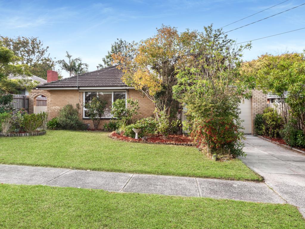 15 Stradbroke Ave, Frankston South, VIC 3199
