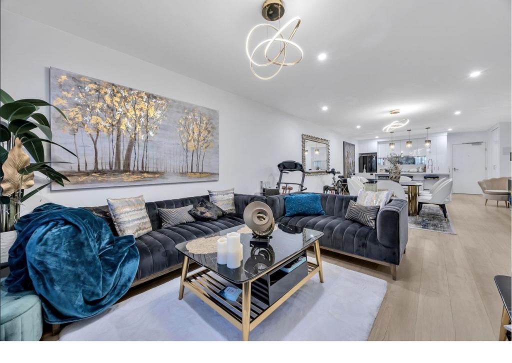 317/173 Caroline Springs Bvd, Caroline Springs, VIC 3023