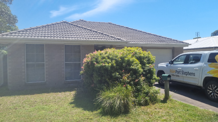 97 Pershing Pl, Tanilba Bay, NSW 2319