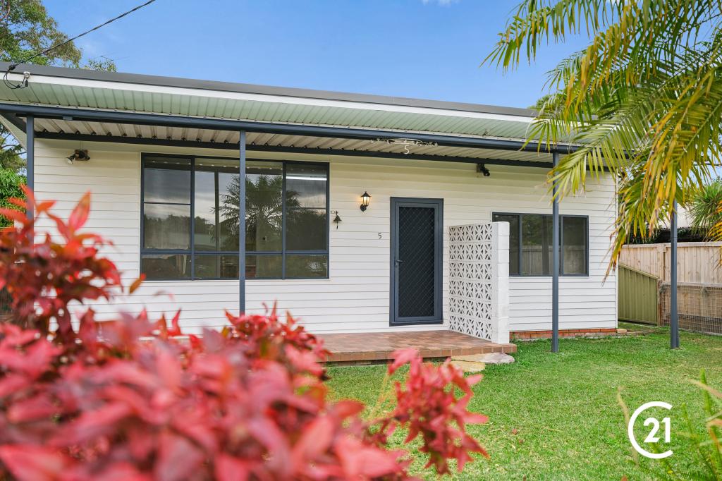 5 Wallis Ave, Canton Beach, NSW 2263