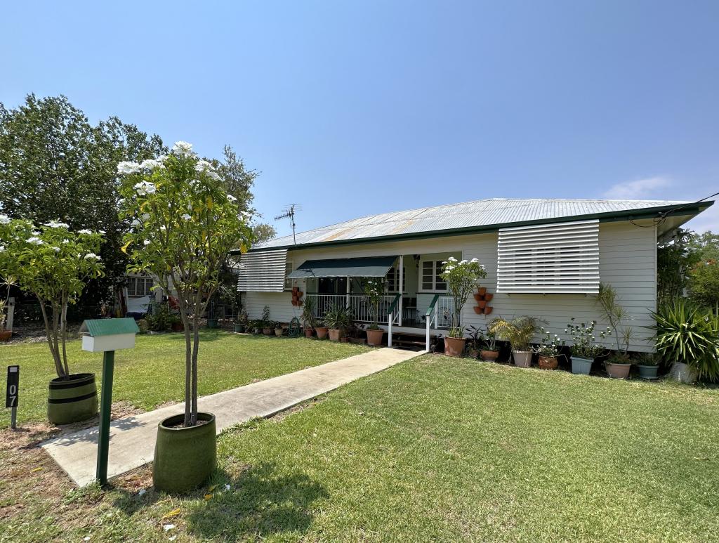 107 Elm St, Barcaldine, QLD 4725