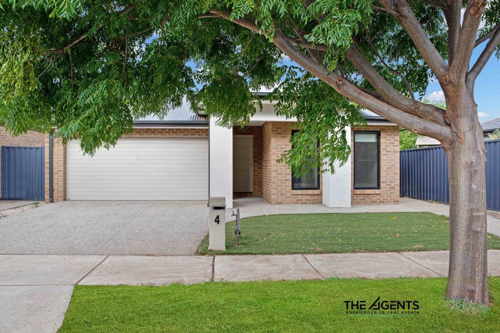 4 Lovicks Rd, Weir Views, VIC 3338