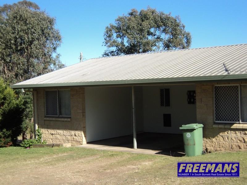 1/10 Drayton St, Nanango, QLD 4615