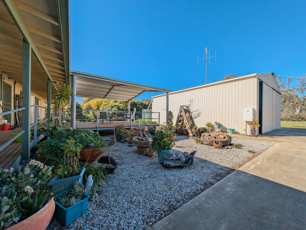 9 Main St, Koondrook, VIC 3580