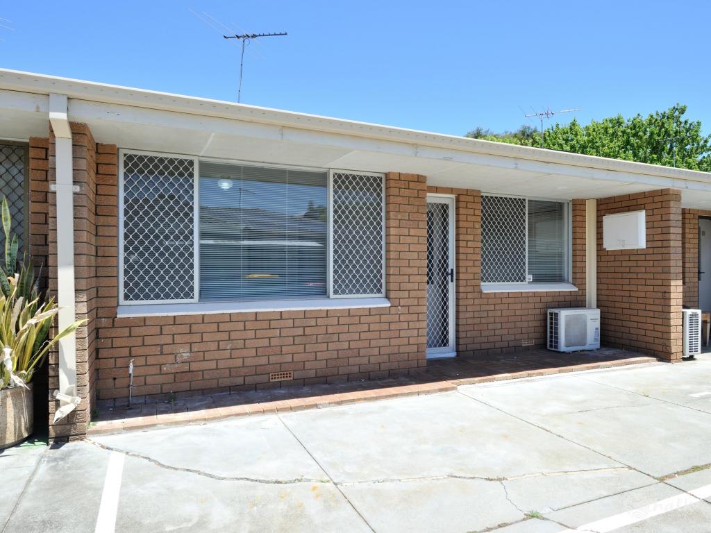 11/5 JESMOND ST, SAFETY BAY, WA 6169