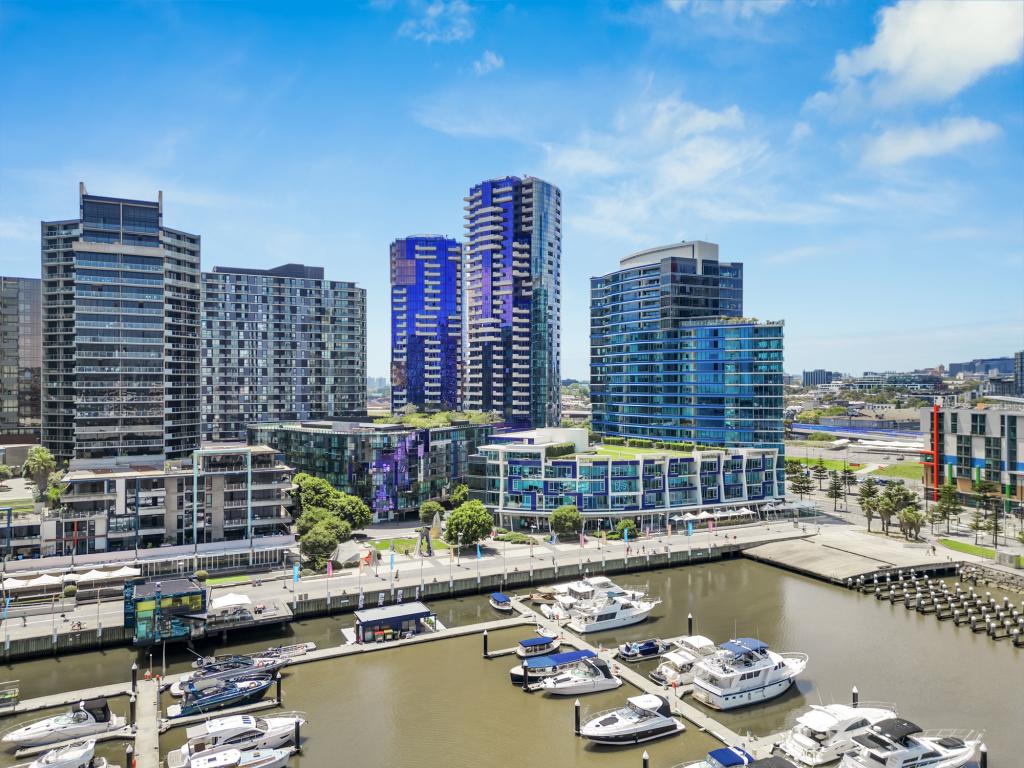 1703/241 Harbour Esp, Docklands, VIC 3008