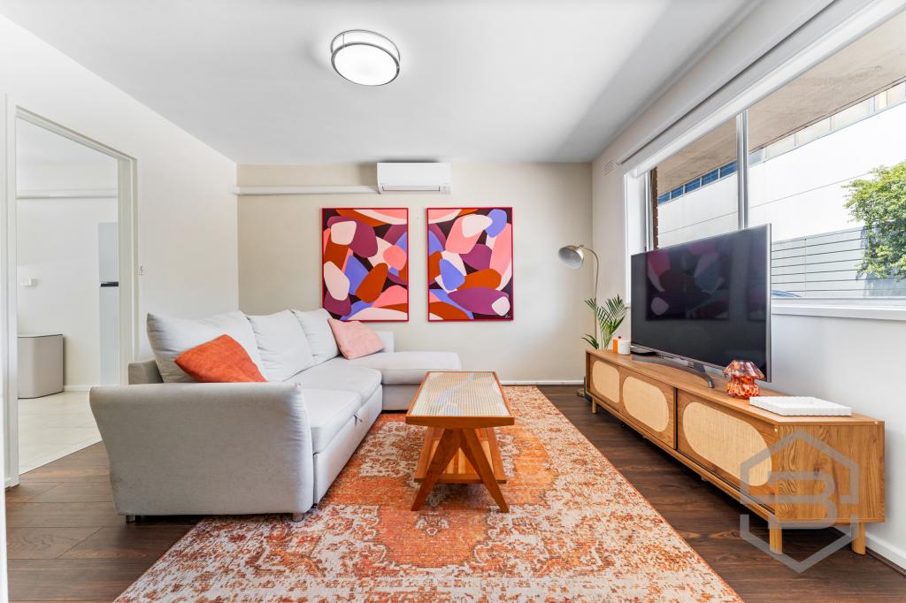 2/1 Washington St, Essendon, VIC 3040