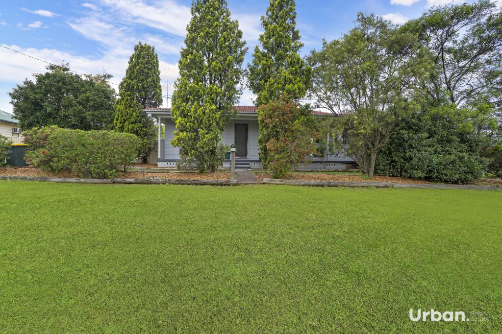 54 Wollombi Rd, Rutherford, NSW 2320