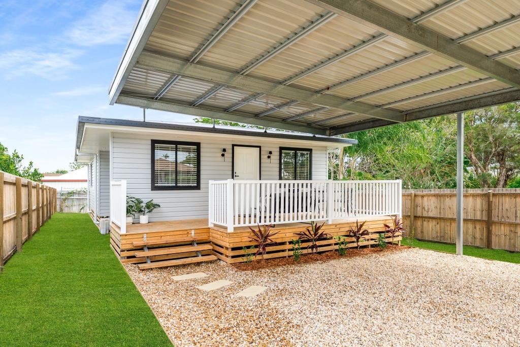 26 HAYES ST, RACEVIEW, QLD 4305