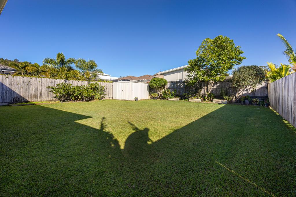 13 Dauntless Ave, Bli Bli, QLD 4560