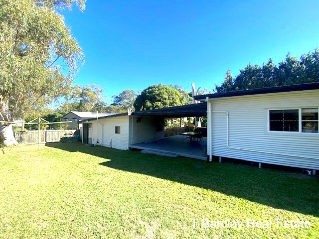 16 Dalpura St, Macleay Island, QLD 4184