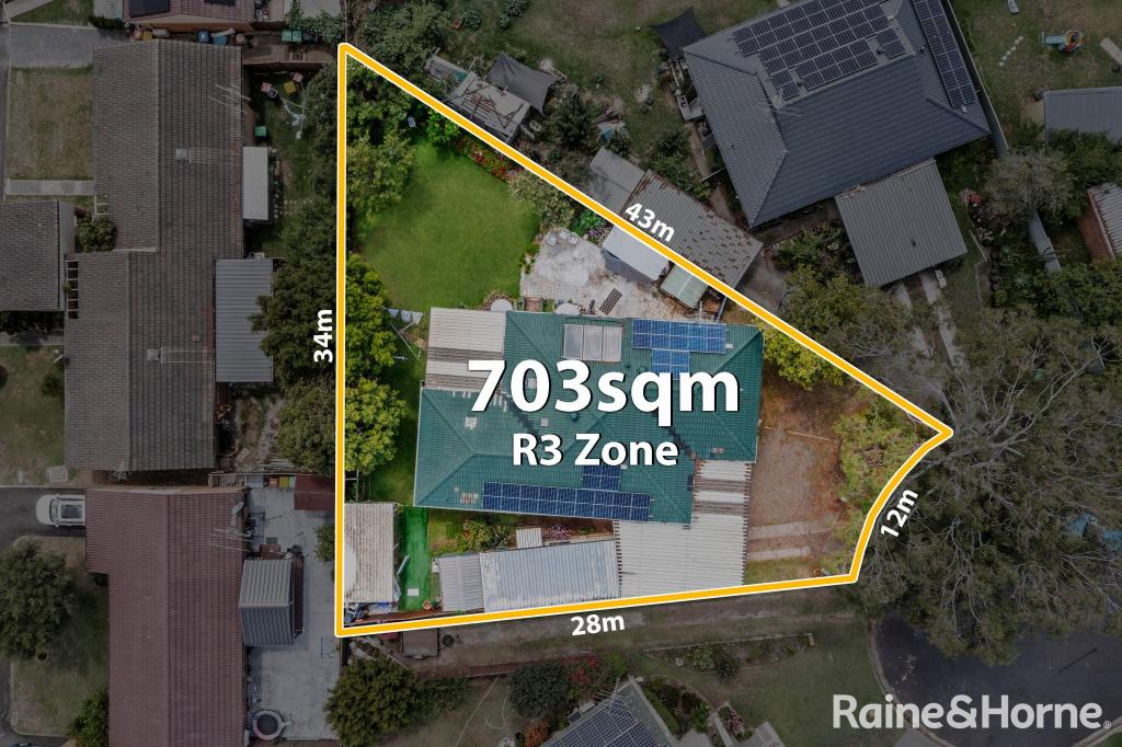 4 Miner Pl, Ingleburn, NSW 2565