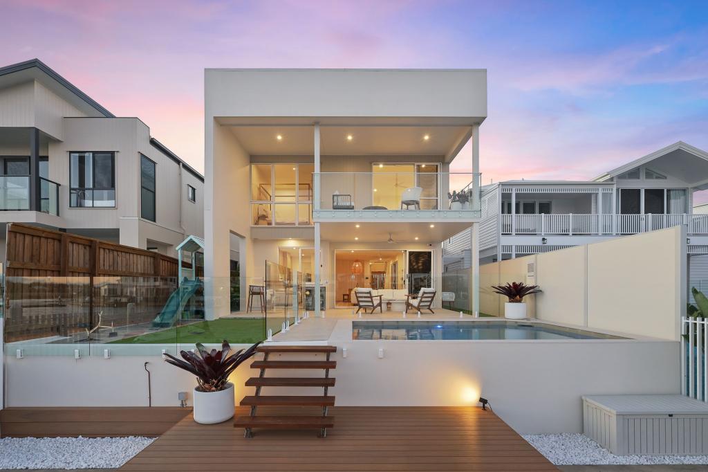 78 Coolum Pde, Newport, QLD 4020