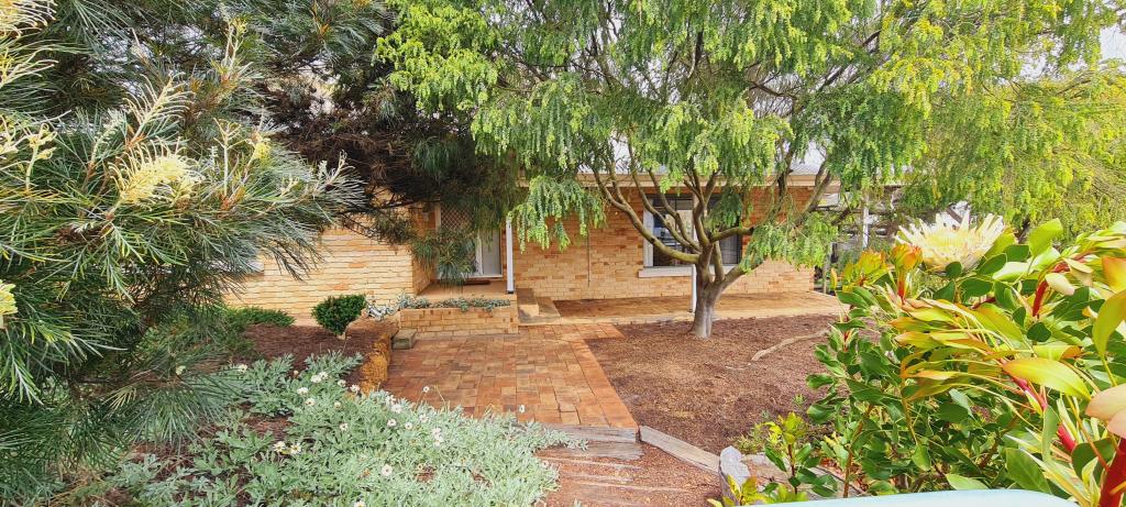 4 Ormond Rd, Mount Barker, WA 6324