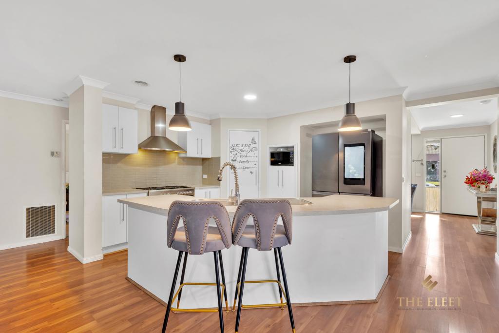 7 Stringybark Cl, Manor Lakes, VIC 3024