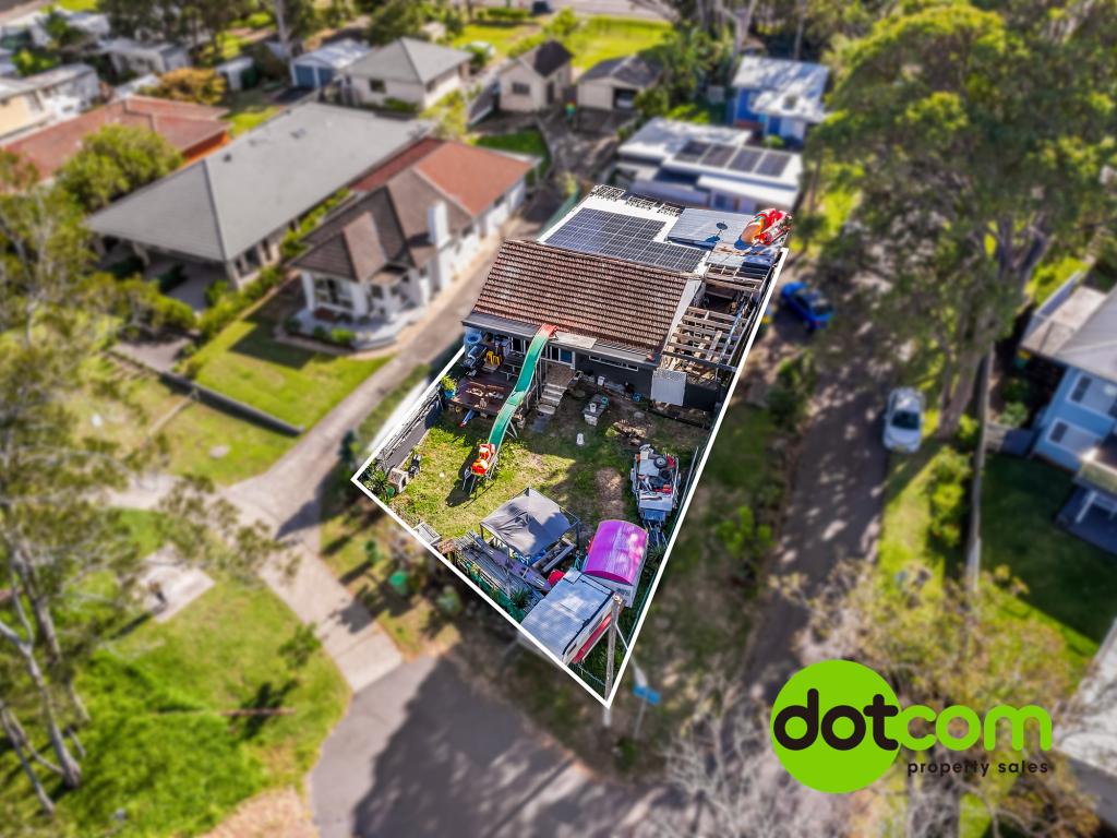 1 BRANDON CL, BUDGEWOI, NSW 2262